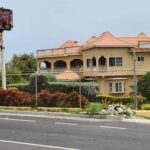 Casa Laguna